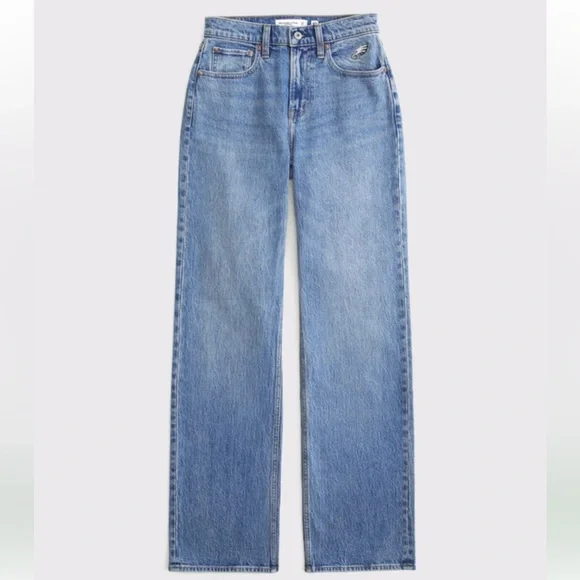 A&F NFL Curve Love High Rise 90s Relaxed Philadelphia Eagles Embroidered Jeans - Picture 3 of 11